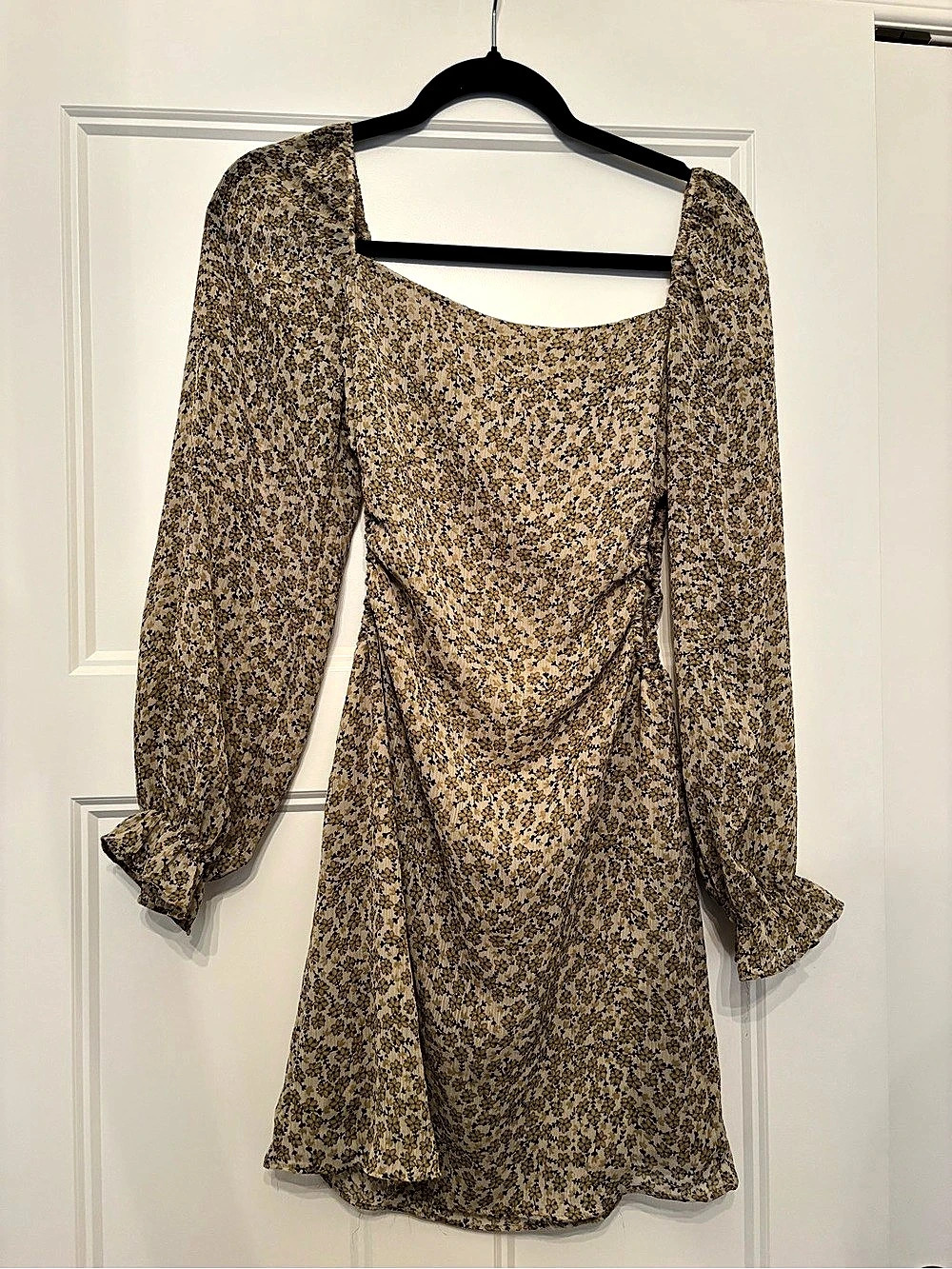 Ditsy Floral Long Sleeve Mini Dress